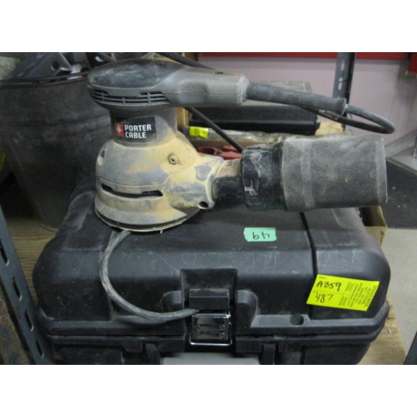 PORTERCABLE SANDER IN CASE
