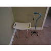 Image 1 : BATH SEAT & CANE