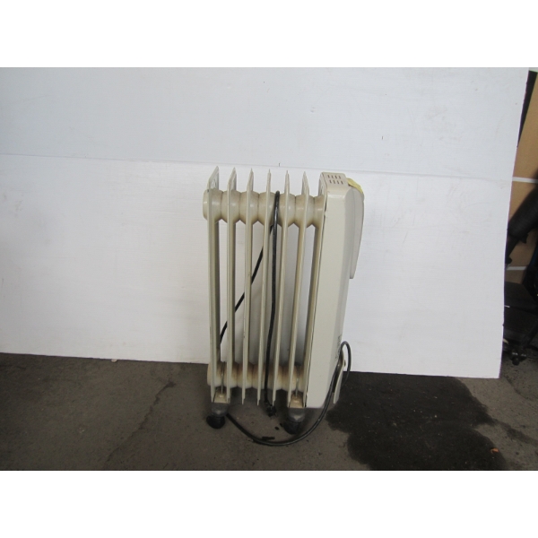 NOMA SPACE HEATER - OIL FILLED