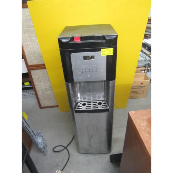 WHIRLPOOL HOT/COLD WATER DISPENSER