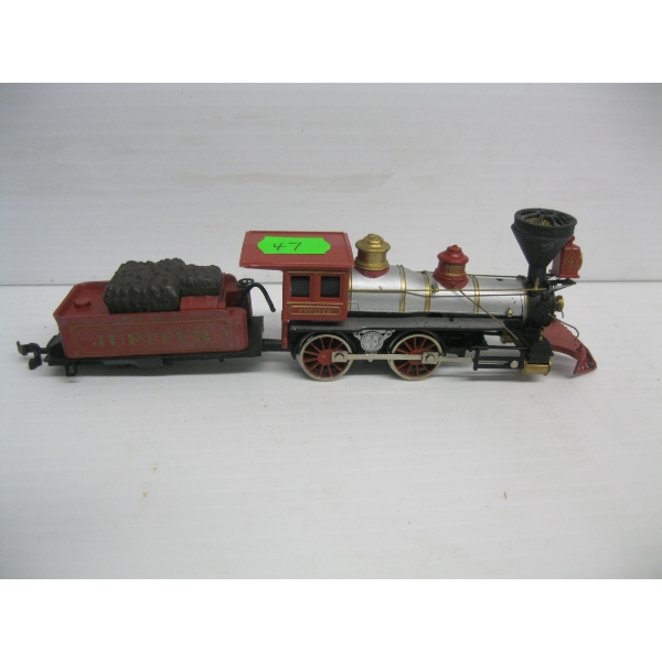 SMALL HO SCALE ENGINE & TENDER