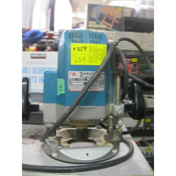 MAKITA ROUTER