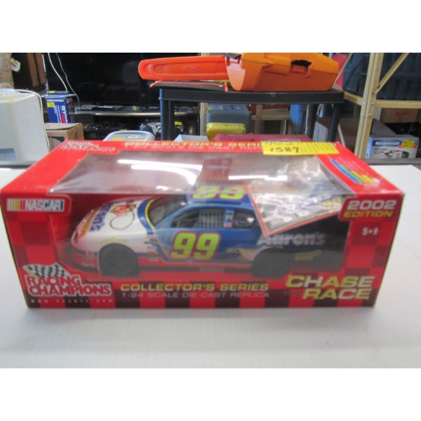 DIECAST COLLECTOR SERIES RACE CAR