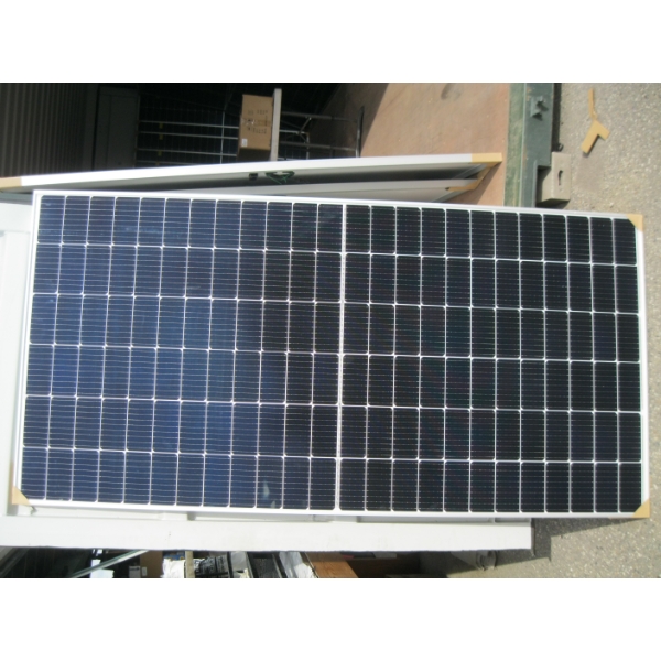 NEW LONGI 450W SOLAR PANEL - APPROX. 41"X82.5"