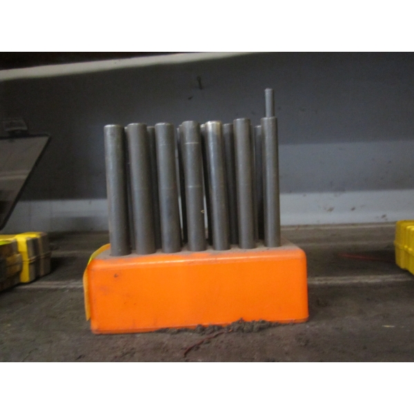 PUNCH SET