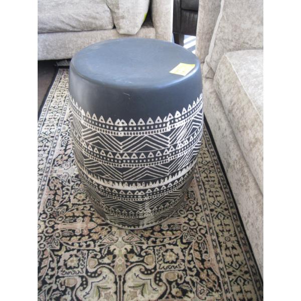 DECORATIVE CERAMIC TABLE