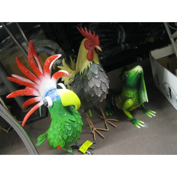 3 METAL FIGURINES: PARROT, ROOSTER, LIZARD