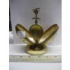 Image 4 : UNIQUE SHELL LIKE POCKET WATCH STAND