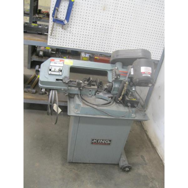 KING INDUSTRIAL 5"X6" DUAL SWIVEL METAL CUTTING BAND SAW