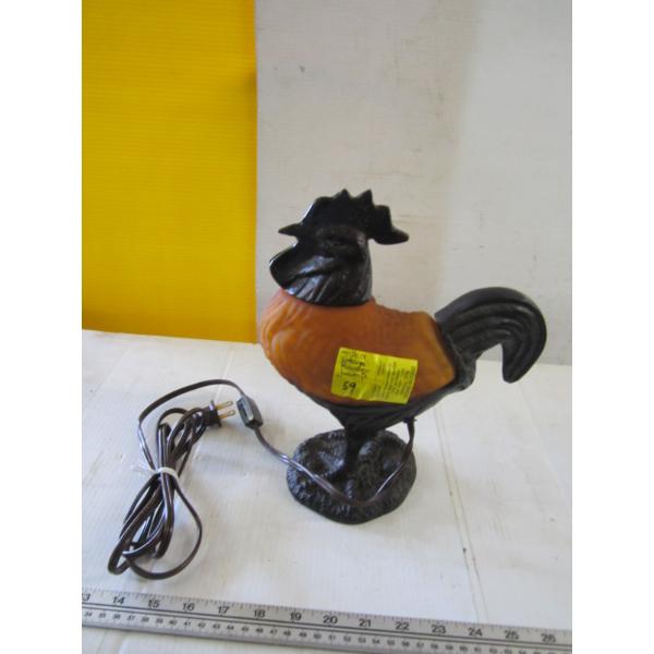 VINTAGE ROOSTER LAMP