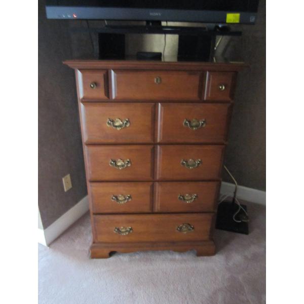VILAS MAPLE CHEST OF DRAWERS