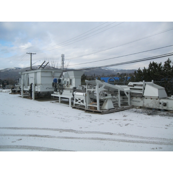 PREMIER TECH VF-2100 MANUAL BAGGER W/VOLUMETRIC FEEDER (MUST BE REMOVED 10 DAYS FROM AUCTION CLOSE)