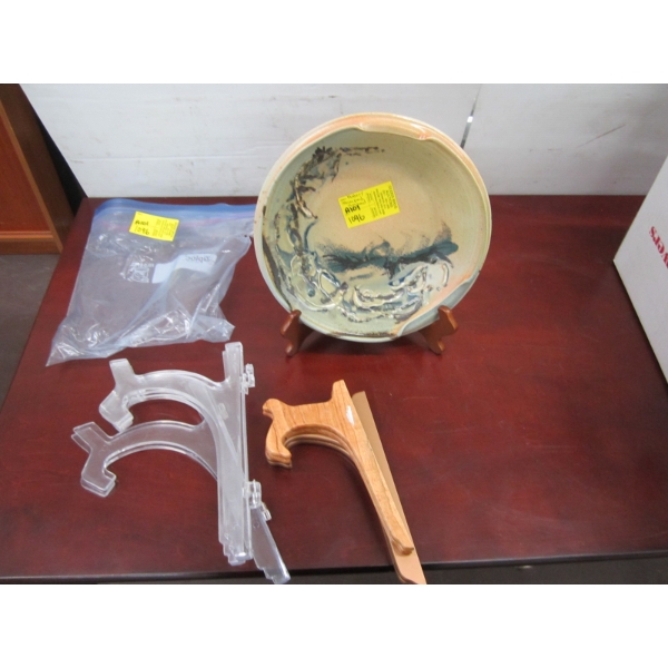 POTTERY STAMPED & SIGNED BOWL W/PLATE HOLDERS