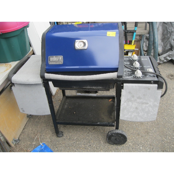 WEBBER PROPANE BBQ