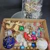 Image 2 : 4 BOXES OF VINTAGE & MODERN CHRISTMAS ORNAMENTS
