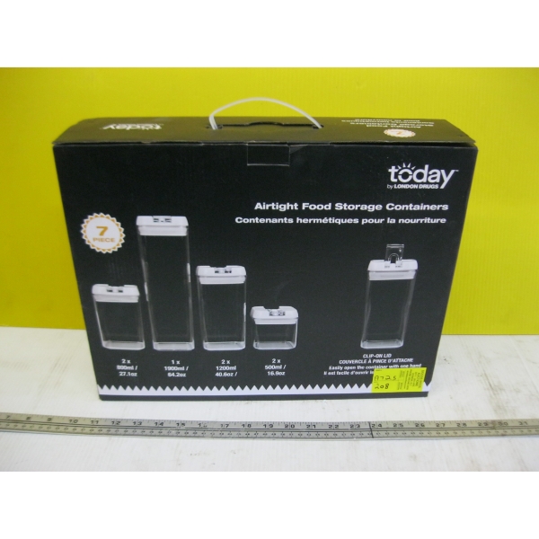NEW AIR TIGHT FOOD STORAGE CONTAINER SET IN BOX