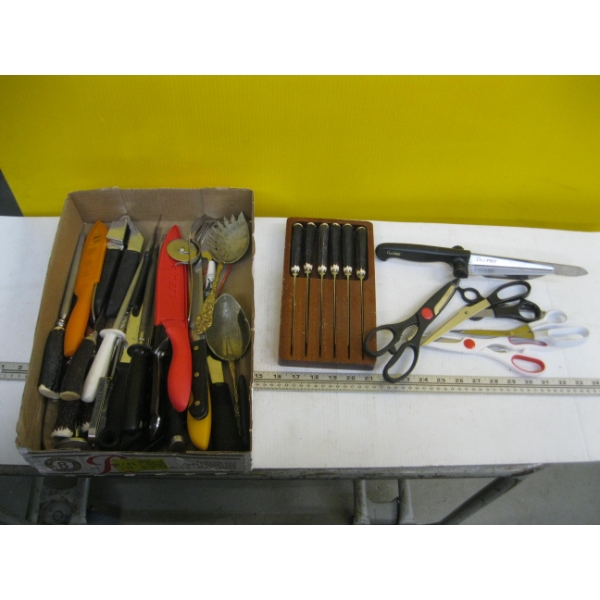 ASST. KNIVES