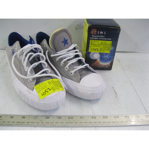 PAIR OF MEN'S CONVERSE ALL STAR SHOES, SZ 9.5