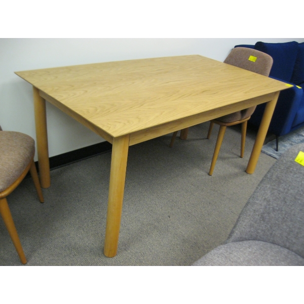 COMO 160CM OAK TABLE