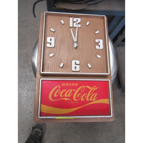 VINTAGE COCA COLA CLOCK