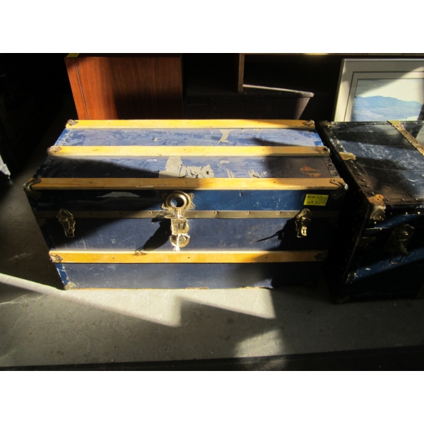 WOOD BOUND STEAMER TRUNK