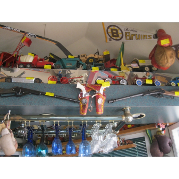 2 DAISY RIFLES & SET OF CAP GUNS W/HOLSTERS