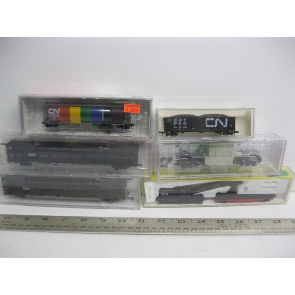 2 N SCALE TRAIN ENGINES