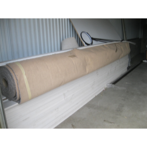ROLL OF CARPET