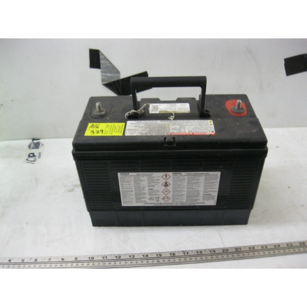 LG. AC DELCO HEAVY DUTY BATTERY