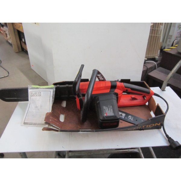 BLACK & DECKER ELECTRIC CHAINSAW