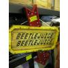 Image 1 : BEETLEJUICE ARROW SIGN