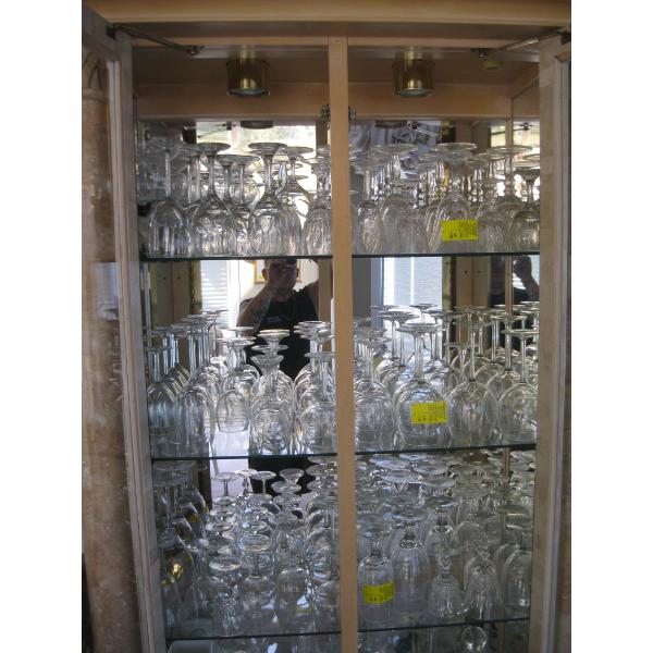 ASST. CRYSTAL & ASST. GLASSWARE