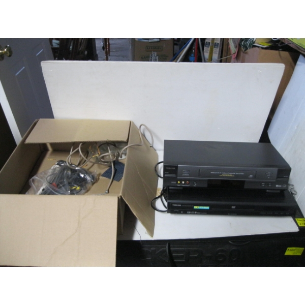 VHS & DVD PLAYERS