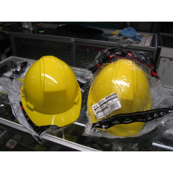2 NEW HARDHATS