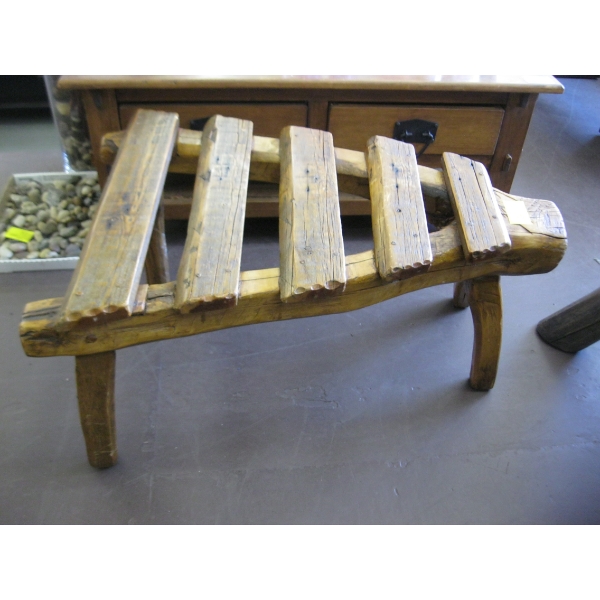 UNIQUE WOOD BENCH