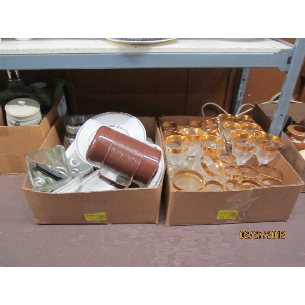 2 FLATS OF CORNING WARE & GOLD RIM GLASSES