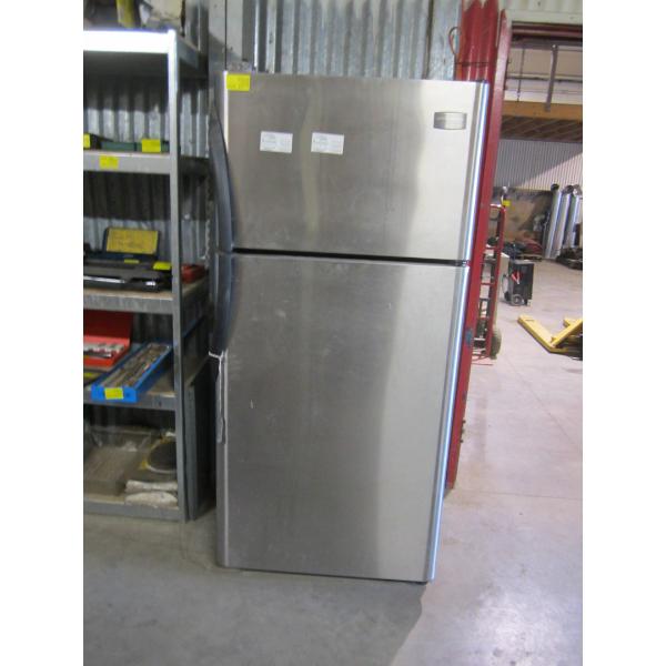 FRIGIDAIRE SS 2-DR FRIDGE