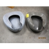 Image 1 : 2 ENAMEL BED PANS