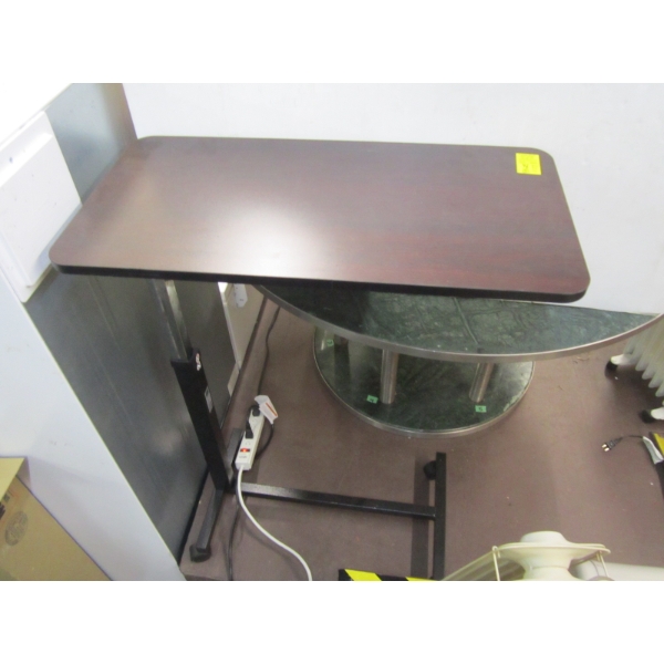 ADJUSTABLE ROLLING BED TABLE