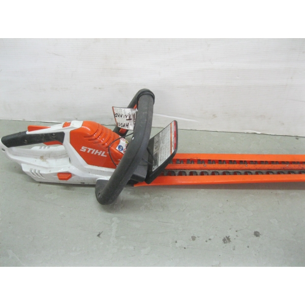STIHL HEDGE TRIMMER W/CHARGE CORD