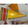 Image 1 : LG. CHEERLEADERS MEGAPHONE