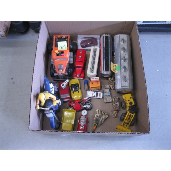 VINTAGE TOY CARS & TRUCKS