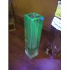 Image 3 : 1 URANIUM GLASS VASE & 1 MURANO SOMMERSO GLASS VASE