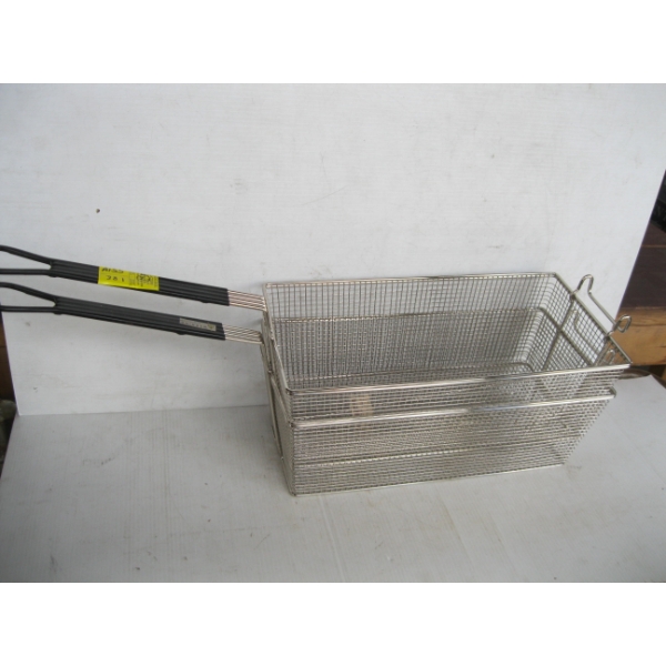 2 BLACK HANDLED FRY BASKETS - NEW