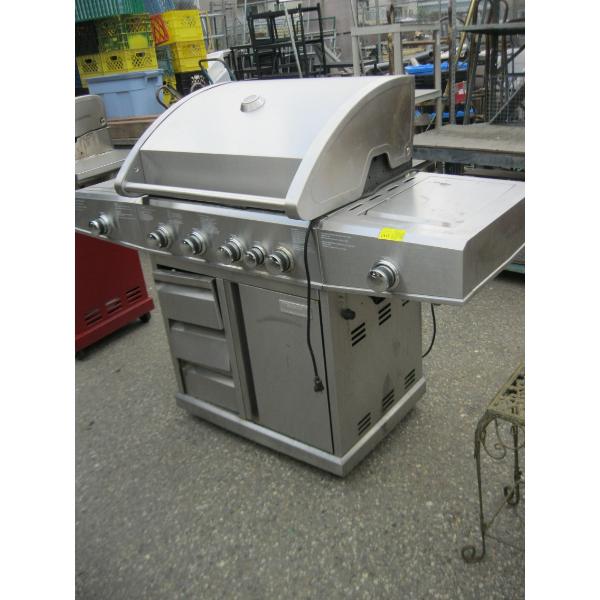 STAINLESS STEEL BBQ - SIGNATURE SERIES