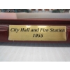 Image 2 : DISNEYLAND "MAIN STREET USA" OLSZEWSKI MODEL: CITY HALL & FIRE STATION