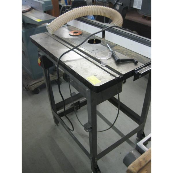 MAGNUM INDUSTRIAL ROUTER TABLE