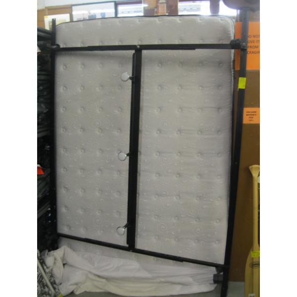 Q/S BOX SPRING & MATTRESS W/ROLLER FRAME