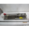 Image 2 : LEVEL & A TILE CUTTER