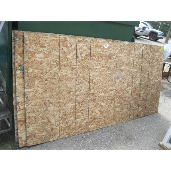 5 4X8 SHEETS OF PLYWOOD